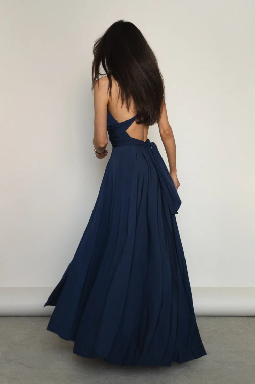 Asturia - długa sukienka z wiązaną górą granatowa (2).jpg