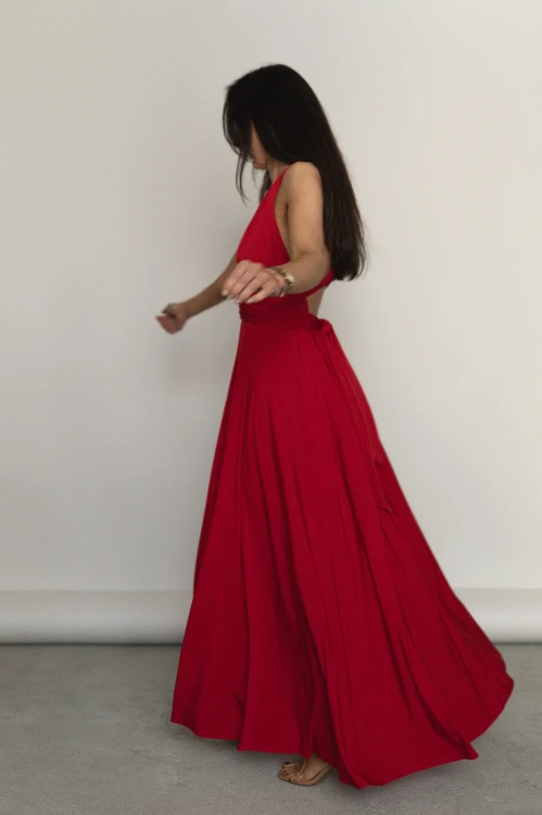 Asturia - długa sukienka z wiązaną górą czerwona (6).jpg