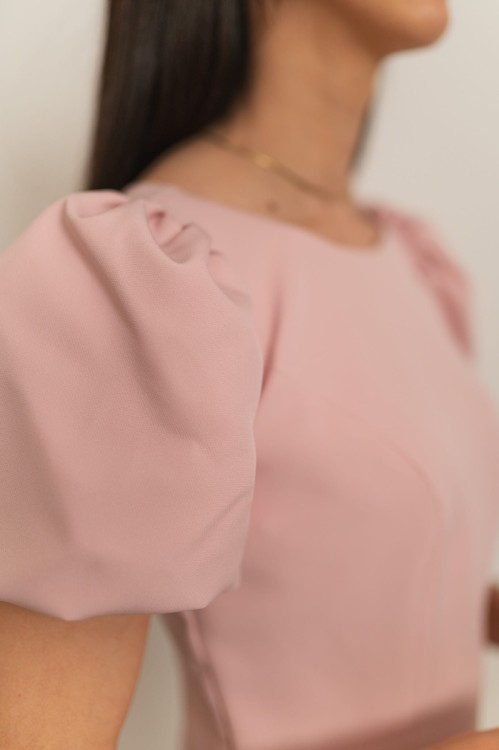 Maiera - sukienka mini z bufkami i patkami pudrowy róż - 5.jpg