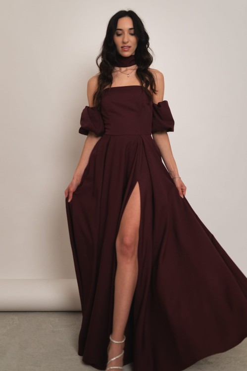 Peania - gorsetowa sukienka maxi z szalem i rękawkami bordowa - 4.jpg