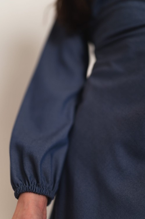 Amadora - jeansowa kopertowa sukienka z tencelem ciemny niebieski - 9.jpg