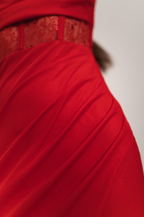 Kordoba - sukienka maxi z ozdobnym gorsetem z cekinami czerwona - 12.jpg