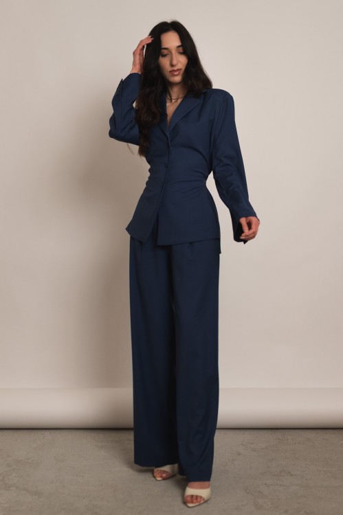 LR STUDIO NEW EDITION 1433-3.jpg