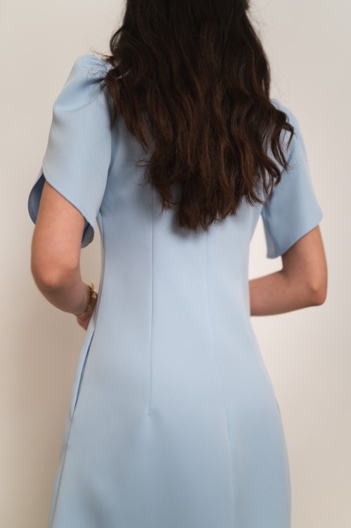 Haga - wizytowa sukienka mini z krótkim rękawem błękitna - 8.jpg