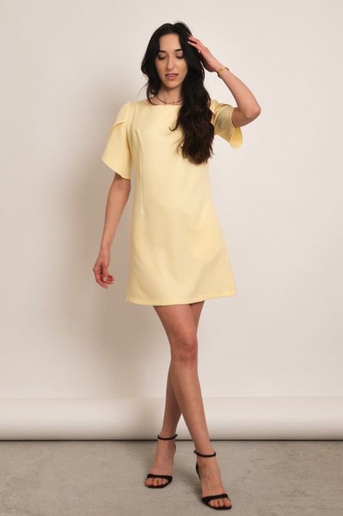 Haga - wizytowa sukienka mini z krótkim rękawem żółta - 3.jpg