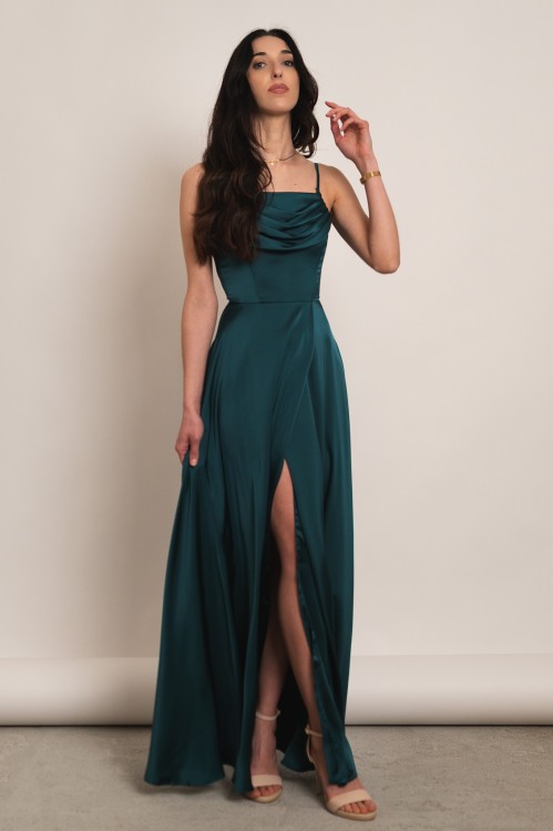Artemida - satynowa sukienka maxi z dekoltem woda i gorsetem butelkowa zieleń - 3.jpg