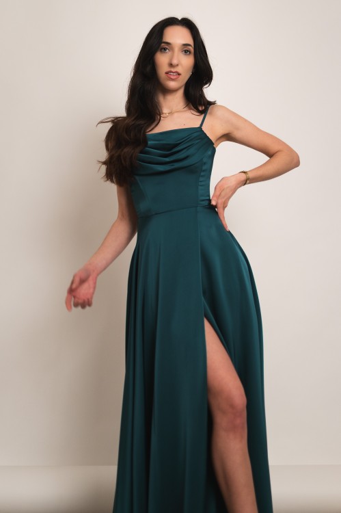 Artemida - satynowa sukienka maxi z dekoltem woda i gorsetem butelkowa zieleń - 5.jpg