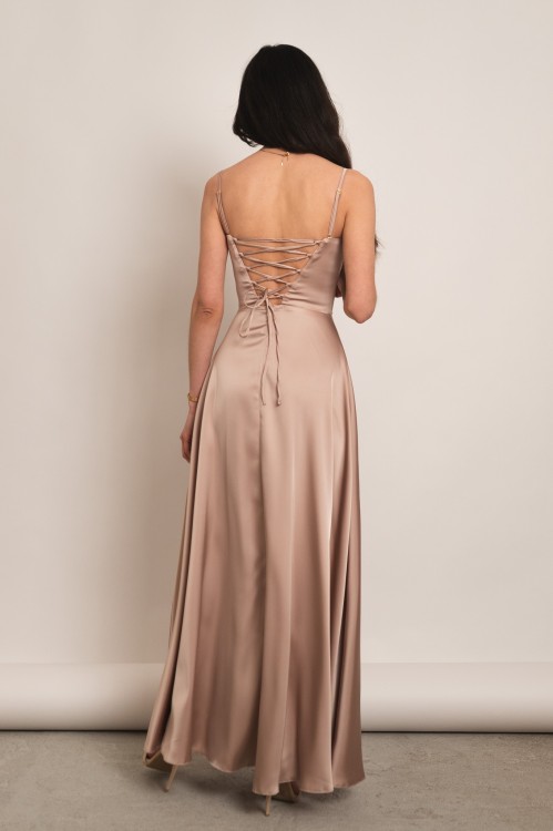 Artemida - satynowa sukienka maxi z dekoltem woda i gorsetem beżowa - 6.jpg