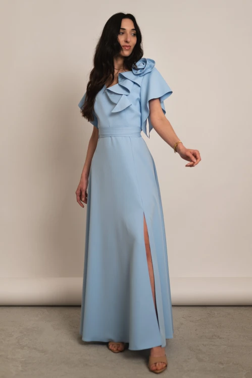 Perea - sukienka plus size maxi z motylkowym krótkim rękawem i kwiatem błękitna - 1.jpg