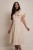 Perea - sukienka plus size midi z motylkowym krótkim rękawem i kwiatem waniliowa - 5.jpg