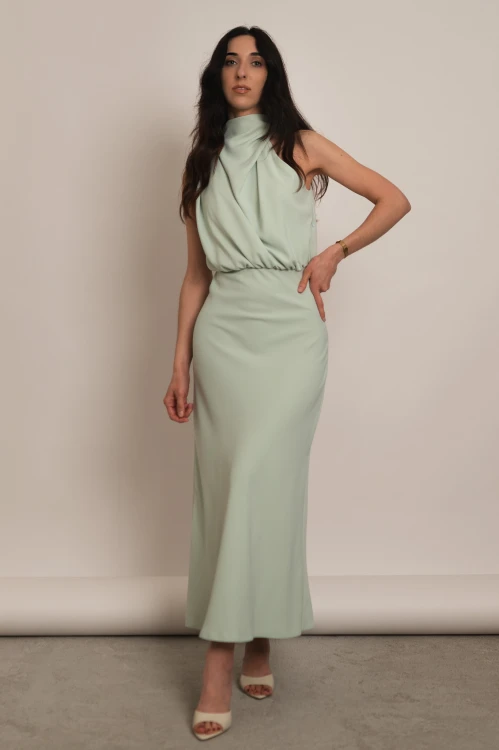 Perama - sukienka maxi z zabudowanym dekoltem w kolorze szałwiowym - 3.jpg