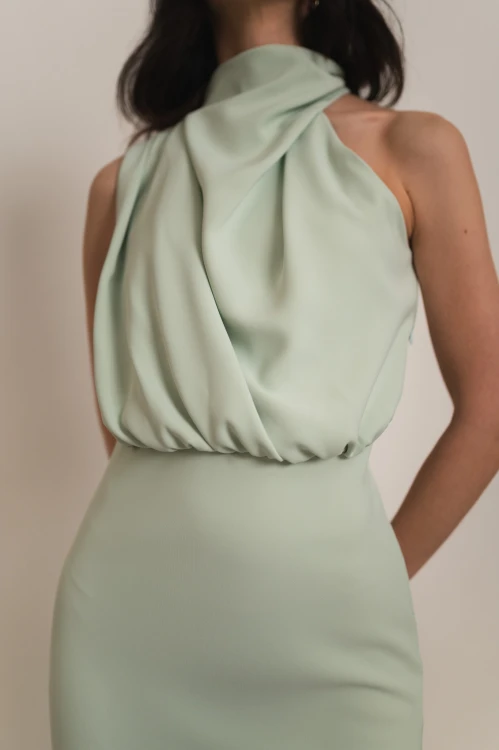 Perama - sukienka maxi z zabudowanym dekoltem w kolorze szałwiowym - 10.jpg
